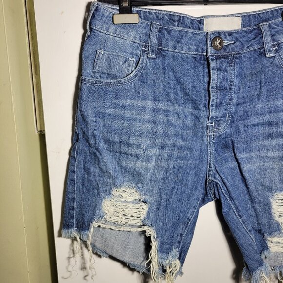 ❤️ 3 for $35 ONE teaspoon stevies bermuda boyfriend jean shorts distressed26 - Picture 4 of 9